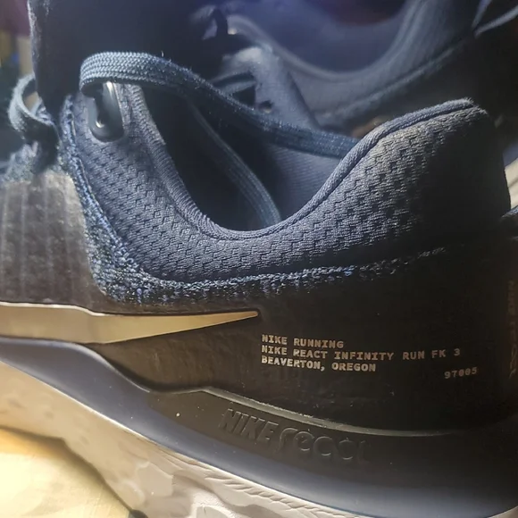 Nike Navy Blue Running Shoes - Picture 4 of 5